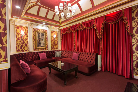 Red and Gold Room